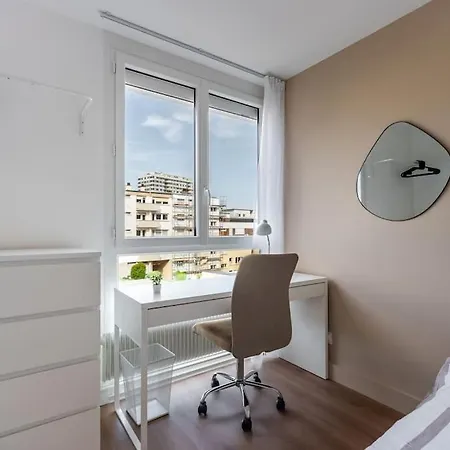 Le Chaleureux, 68M2, 6 Personnes, 3 Chambres, Avec Climatisation 公寓 *