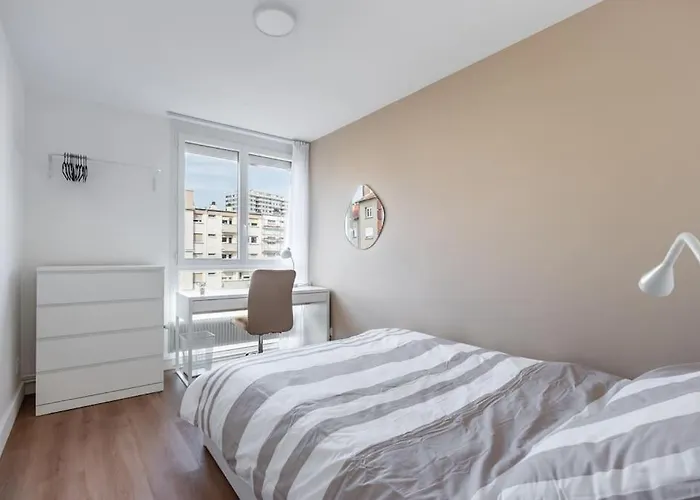 Le Chaleureux, Fraichement Renove *